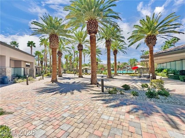 134 Crooked Putter Drive, Las Vegas, NV 89148