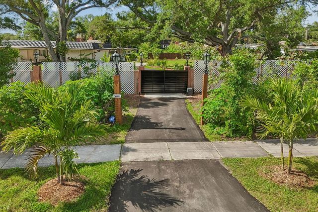 1875 BELLEAIR ROAD, Clearwater, FL 33764
