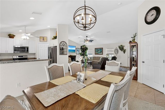 423 NW 7th PL, Cape Coral, FL 33993