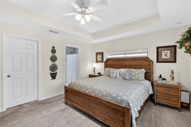 423 NW 7th PL, Cape Coral, FL 33993