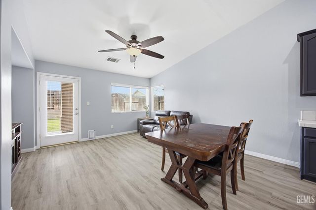 5415 Cherry Creek Lane, Bakersfield, CA 93314