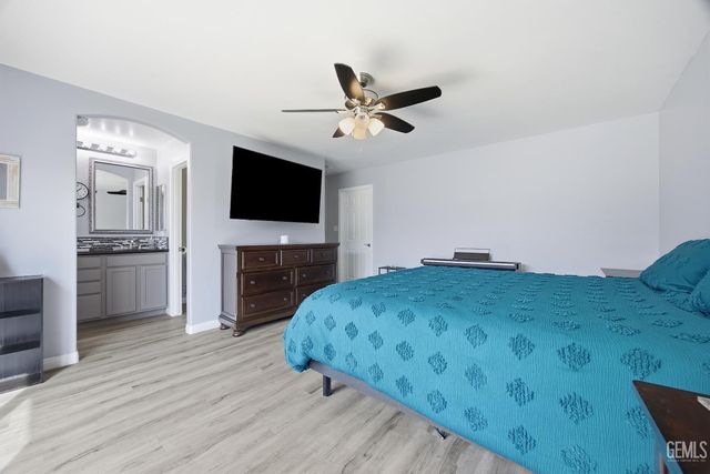 5415 Cherry Creek Lane, Bakersfield, CA 93314