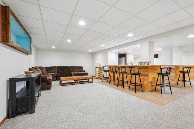 1202 Green Tree ROAD, West Bend, WI 53090