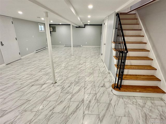 213-49 39th Avenue 1st Fl, Bayside, NY 11361