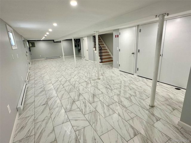 213-49 39th Avenue 1st Fl, Bayside, NY 11361