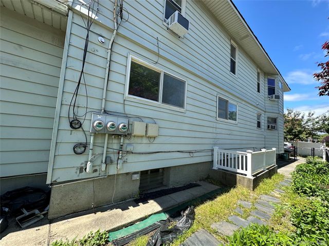 213-49 39th Avenue 1st Fl, Bayside, NY 11361
