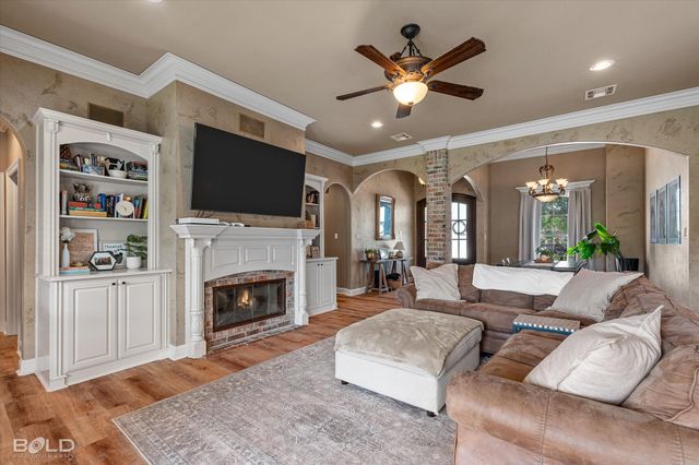9053 Sundance Lane, Shreveport, LA 71106