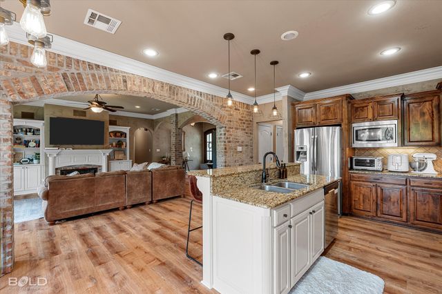 9053 Sundance Lane, Shreveport, LA 71106