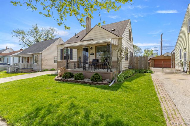 2119 White Avenue, Lincoln Park, MI 48146
