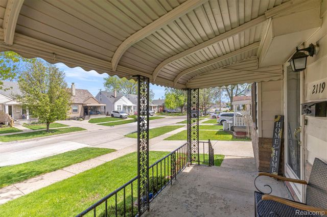 2119 White Avenue, Lincoln Park, MI 48146