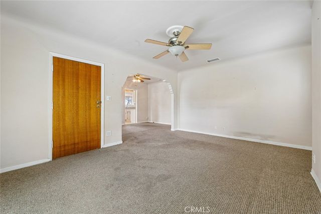 423 Raymond Avenue, Glendale, CA 91201