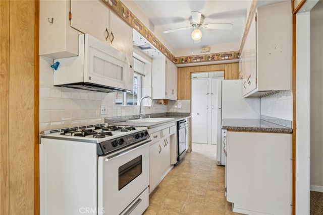 423 Raymond Avenue, Glendale, CA 91201