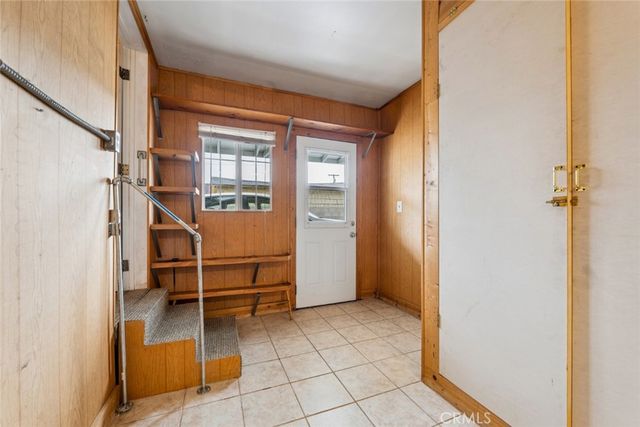423 Raymond Avenue, Glendale, CA 91201