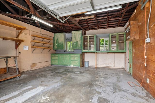 423 Raymond Avenue, Glendale, CA 91201