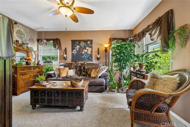 423 Raymond Avenue, Glendale, CA 91201
