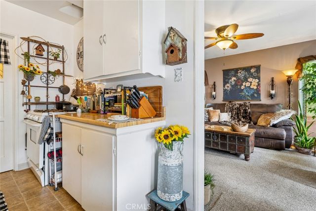 423 Raymond Avenue, Glendale, CA 91201