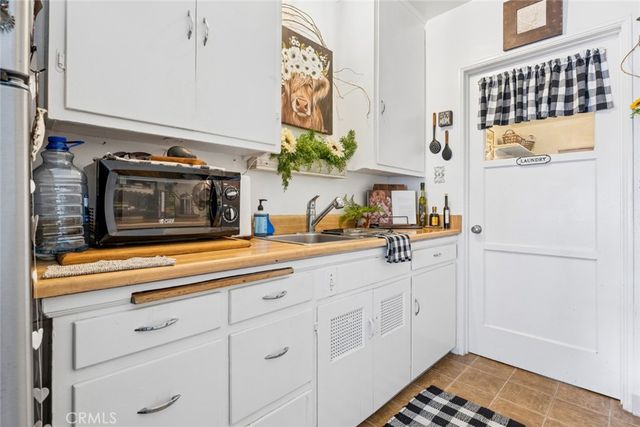 423 Raymond Avenue, Glendale, CA 91201