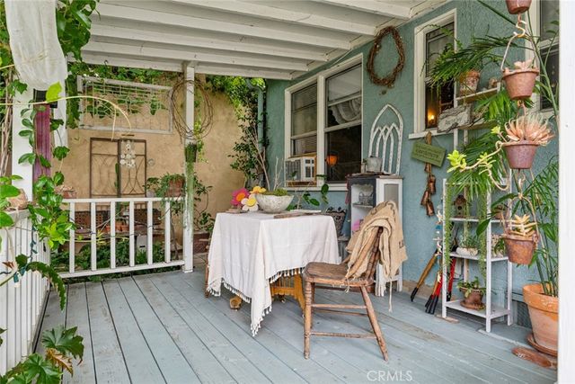 423 Raymond Avenue, Glendale, CA 91201