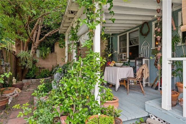 423 Raymond Avenue, Glendale, CA 91201