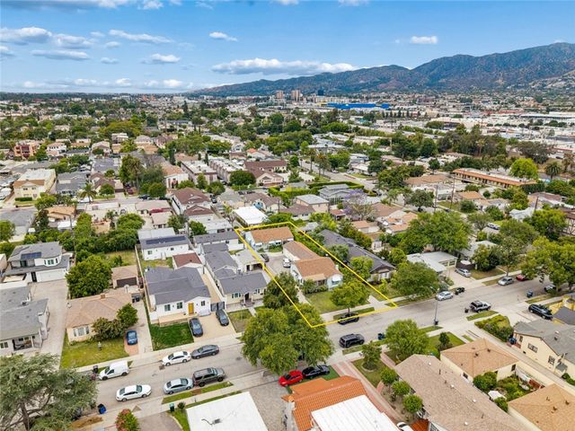 423 Raymond Avenue, Glendale, CA 91201