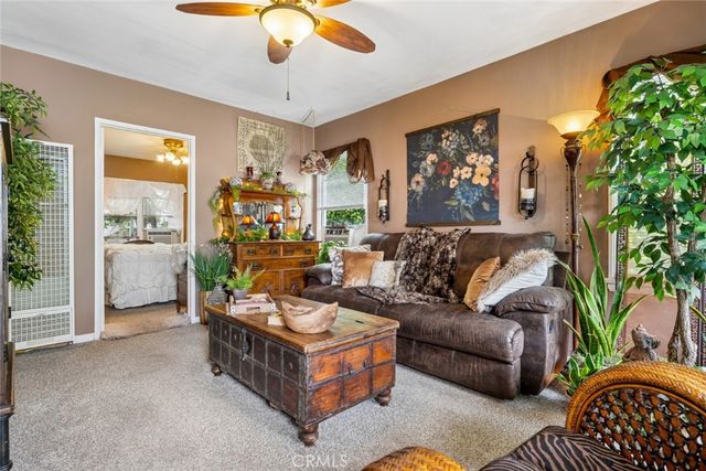 423 Raymond Avenue, Glendale, CA 91201