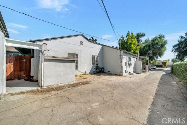 8843 Tilden, Panorama City (los Angeles), CA 91402