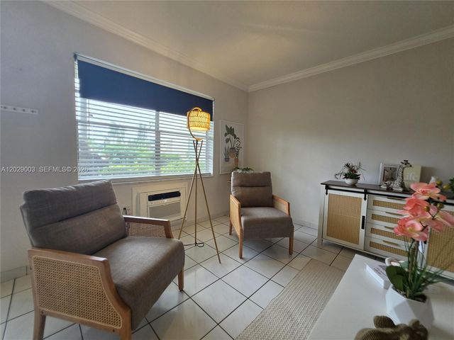 17000 NE 14th Avenue 109, Miami, FL 33162