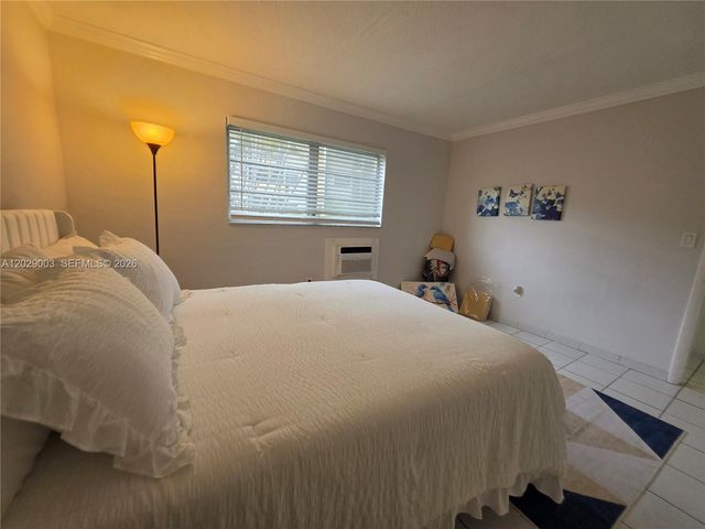 17000 NE 14th Avenue 109, Miami, FL 33162