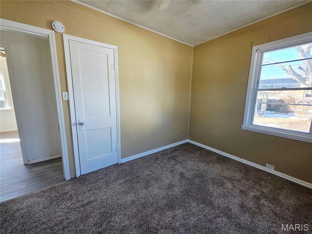 3502 Oscar Avenue, Alton, IL 62002