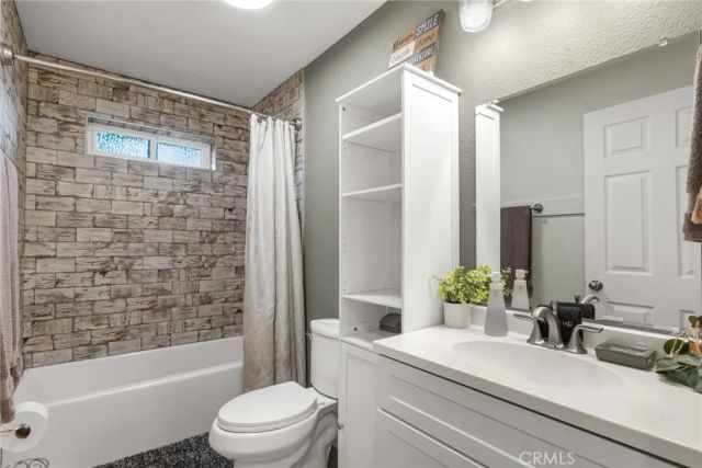 32061 Pine Cone, Running Springs, CA 92382