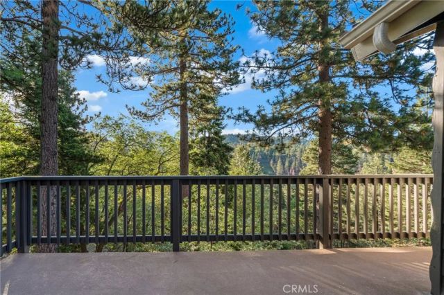 32061 Pine Cone, Running Springs, CA 92382