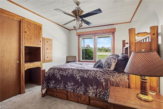 1476 US Highway 64 E, Mocksville, NC 27028