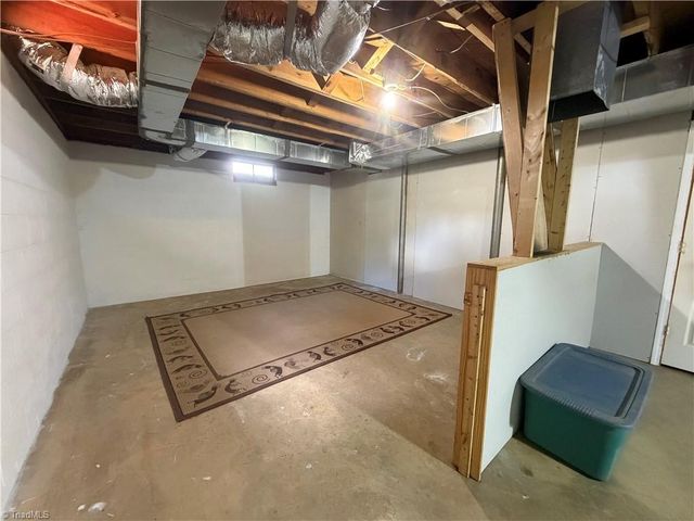 1476 US Highway 64 E, Mocksville, NC 27028