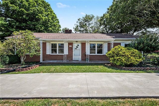 1476 US Highway 64 E, Mocksville, NC 27028