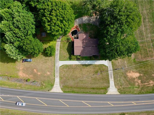 1476 US Highway 64 E, Mocksville, NC 27028