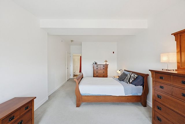 72 Ashland St 410, Malden, MA 02148