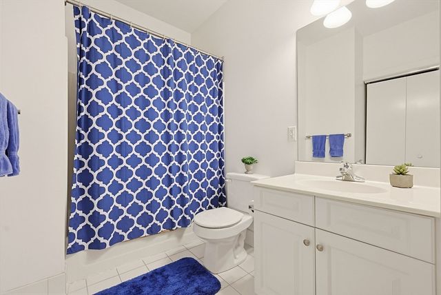 72 Ashland St 410, Malden, MA 02148