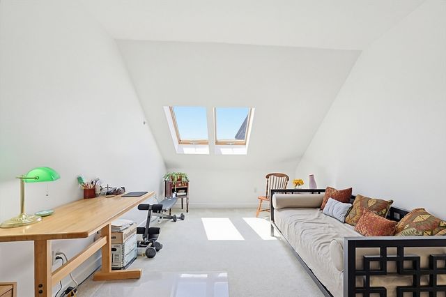 72 Ashland St 410, Malden, MA 02148