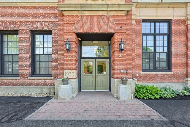 72 Ashland St 410, Malden, MA 02148