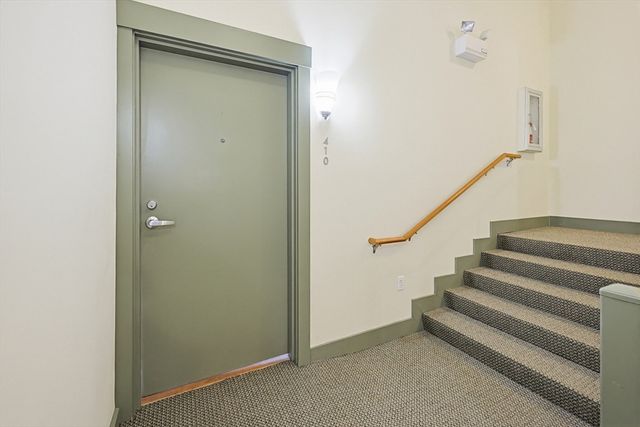 72 Ashland St 410, Malden, MA 02148
