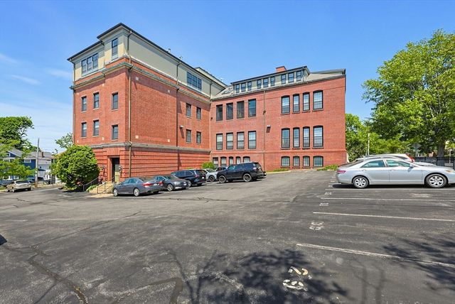 72 Ashland St 410, Malden, MA 02148