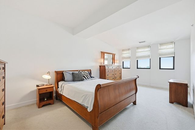 72 Ashland St 410, Malden, MA 02148