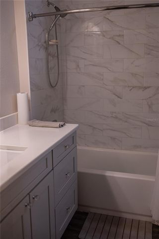 500 SANTA CRUZ PLACE NE E, St Petersburg, FL 33703