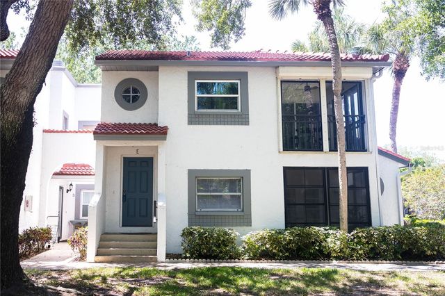 500 SANTA CRUZ PLACE NE E, St Petersburg, FL 33703