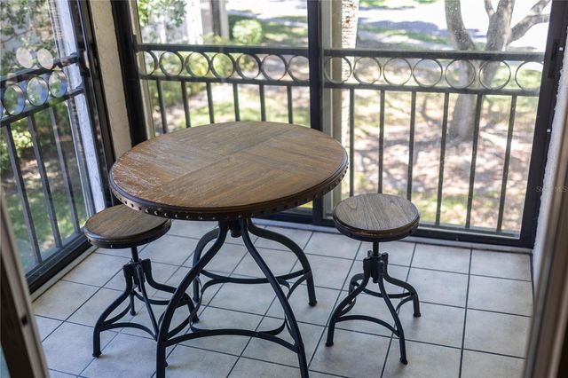 500 SANTA CRUZ PLACE NE E, St Petersburg, FL 33703