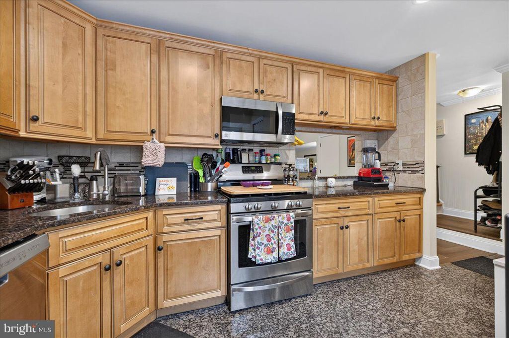 22 PAGODA CT, LAWRENCE TWP, NJ 08648 — photo 4