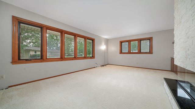 6471 Myrtle Lane, Rockford, IL 61108