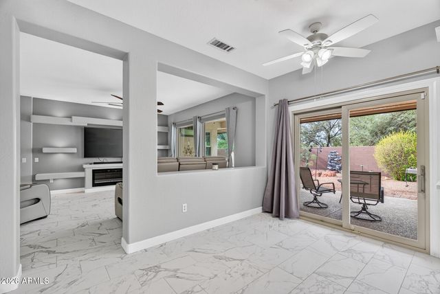 17055 W OASIS SPRINGS Way, Surprise, AZ 85387