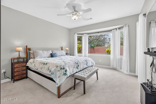 17055 W OASIS SPRINGS Way, Surprise, AZ 85387