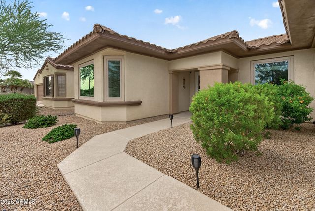 17055 W OASIS SPRINGS Way, Surprise, AZ 85387